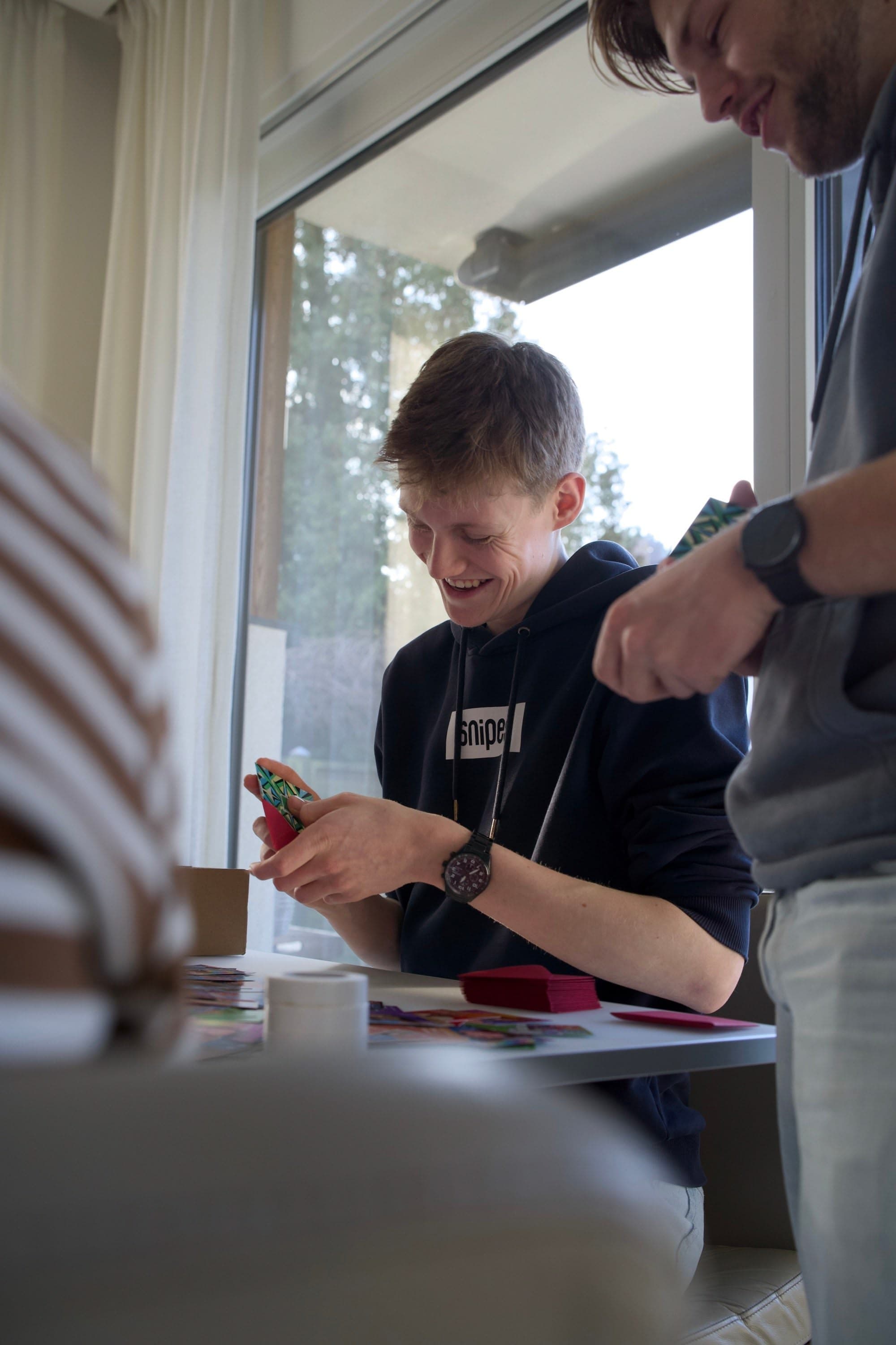 Verpacken der Lehrerkarten